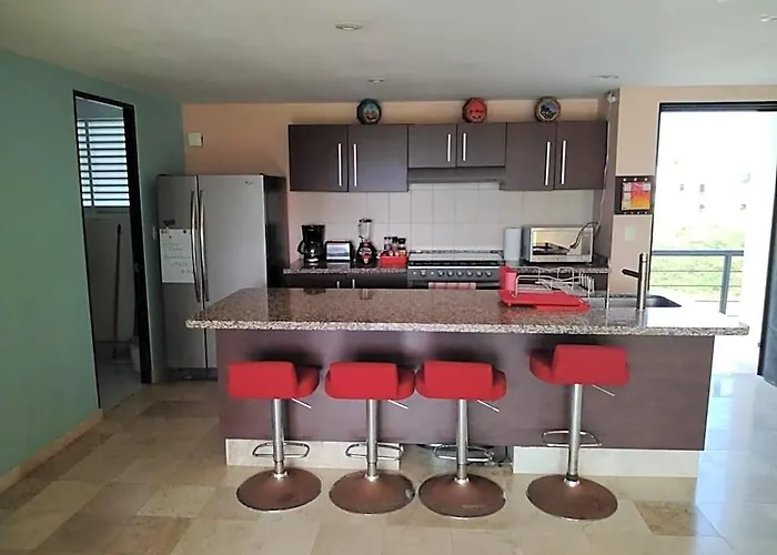 Hotel Perfectly Located Spacious With 2 Balconies 4*