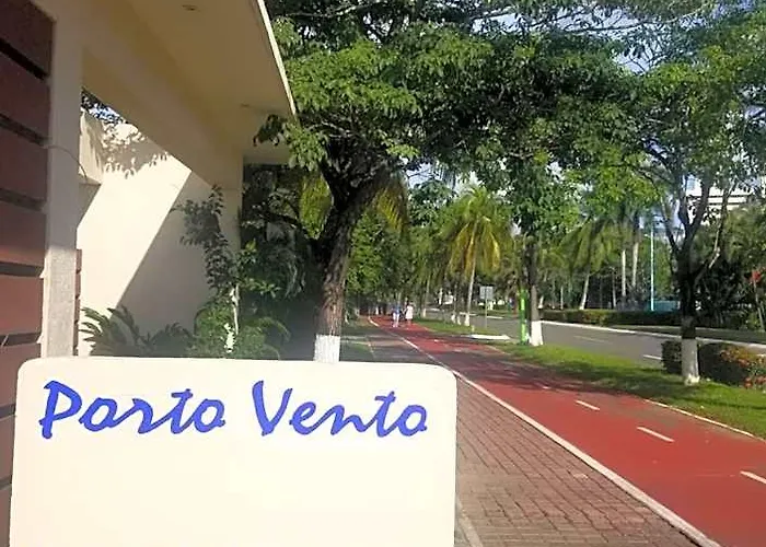 Hotel Perfectly Located Spacious With 2 Balconies 4*